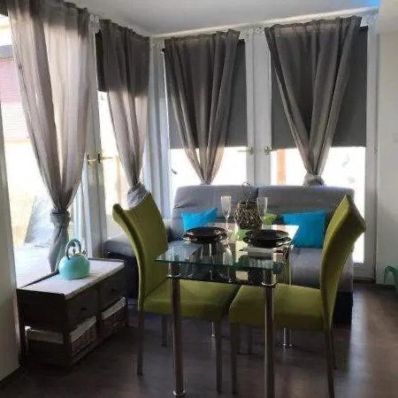 Smeraldo Group Ξενοδοχείο με διαμερίσματα